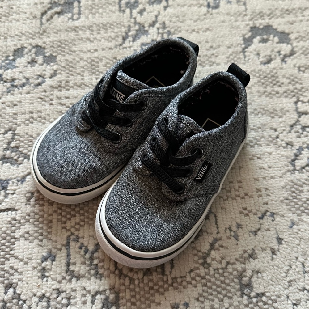 Boys baby Vans size 5.5